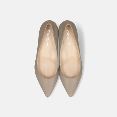 10% OFF: 2024SS: iCoN COLORS: Pointed Toe Smooth Pumps (C57173) Greige